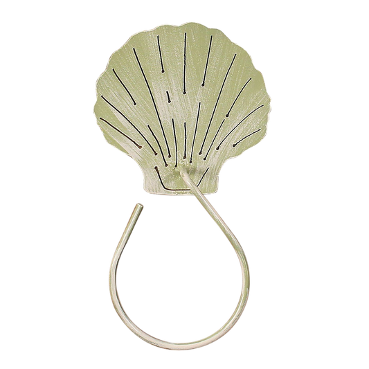 Seagrass Shell Iron Hand Towel Holder